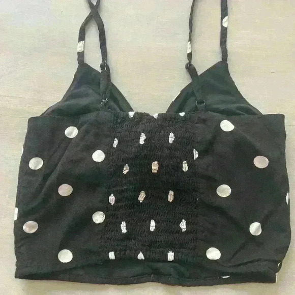 H&M Black And White Polka Dot Crop Top Size XXS  adjustable straps - Picture 6 of 7